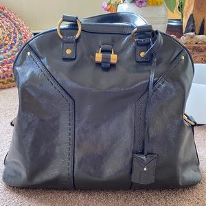 Gorgeous Yves St. Laurent Shoulder Bag ❤️